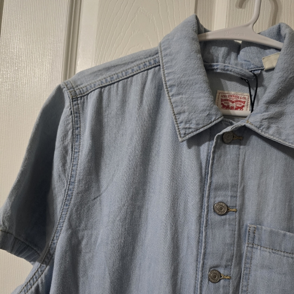 NWT Levi's Short-Sleeve Heritage Romper, Light Wash Denim, Relaxed, Sz Large. - Picture 6 of 16